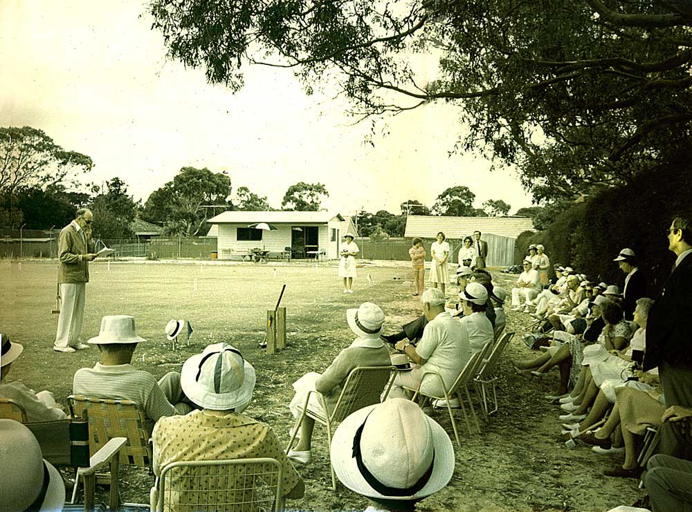 A historical photo of members in the Mornington Croquet Club on the 15th of March 1986